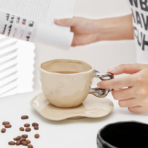 Nouvel ensemble tasse et soucoupe à café de luxe, style INS, pour le thé de l'après-midi à la maison, avec coffret cadeau en céramique - Product Image 6