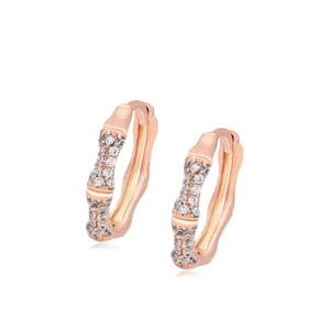 A00891540 xuping New Arrival weekly deal xuping jewelry china woman daily wear Rose gold color Copper Huggie earring