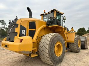 Pala Gommata Volvo L250G Usata Certificata con Motore, Cambio e Pompa da 6 Tonnellate - Componenti Principali Inclusi - Product Image 6