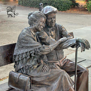 ベンチに座って装飾的な等身大古いカップル彫刻老人女性ブロンズガーデン像 - Product Image 2