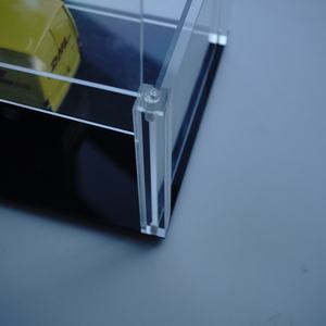 Caja de Exhibición Acrílica Ecológica de Primera Calidad con Base Negra para Modelos de Autos y Colecciones, en Oferta - Product Image 4