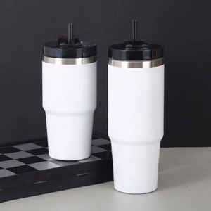 Mug de voyage isotherme sous vide 20oz 30oz avec couvercle, paille et base antidérapante pour les trajets et le bureau - Product Image 2