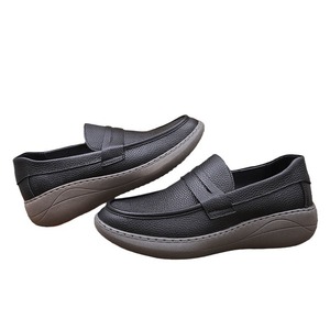 BULAI Mocassins en cuir véritable pour hommes, bout rond, semelle extérieure en caoutchouc, chaussures de marche confortables, noires - Product Image 4