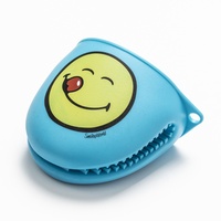 Guante aislante de silicona de dibujos animados resistente a altas temperaturas, suministros de cocina, Clip de mano para microondas para hornear punteado, stock listo