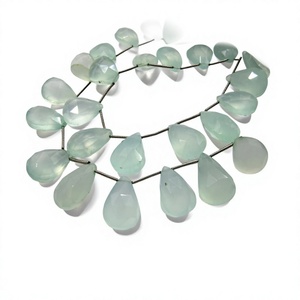 Perles en chalcédoine aqua en forme de poire 10x15mm Vendues par brin - Product Image 5