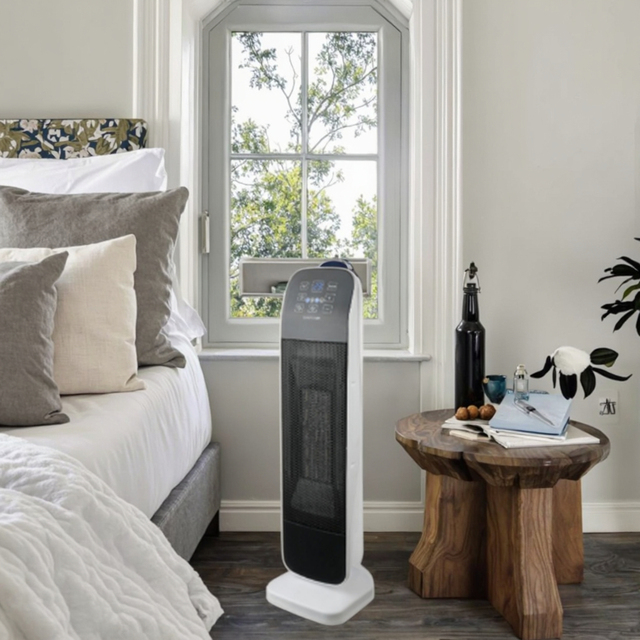Factory OEM Tower Fan Heater Indoor Office Bedroom Electric Heaters Quick Warm Vertical Room Heater with Timer