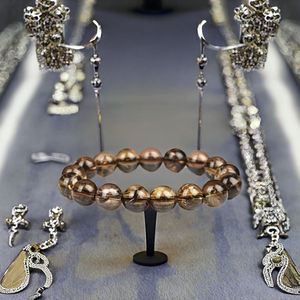 <span class=keywords><strong>Bracelet</strong></span> en perles de cristal fleur 2026, vente en gros, <span class=keywords><strong>quartz</strong></span> <span class=keywords><strong>fumé</strong></span> naturel d'Azerbaïdjan, poli, sans couture, promotion, cadeau - Product Image 3