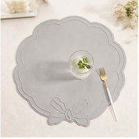 Napperon de table rond en PVC gaufré motif nœud, style dentelle européenne, imperméable, anti-taches, séchage rapide, pour la maison et la cuisine occidentale, diamètre 38 cm