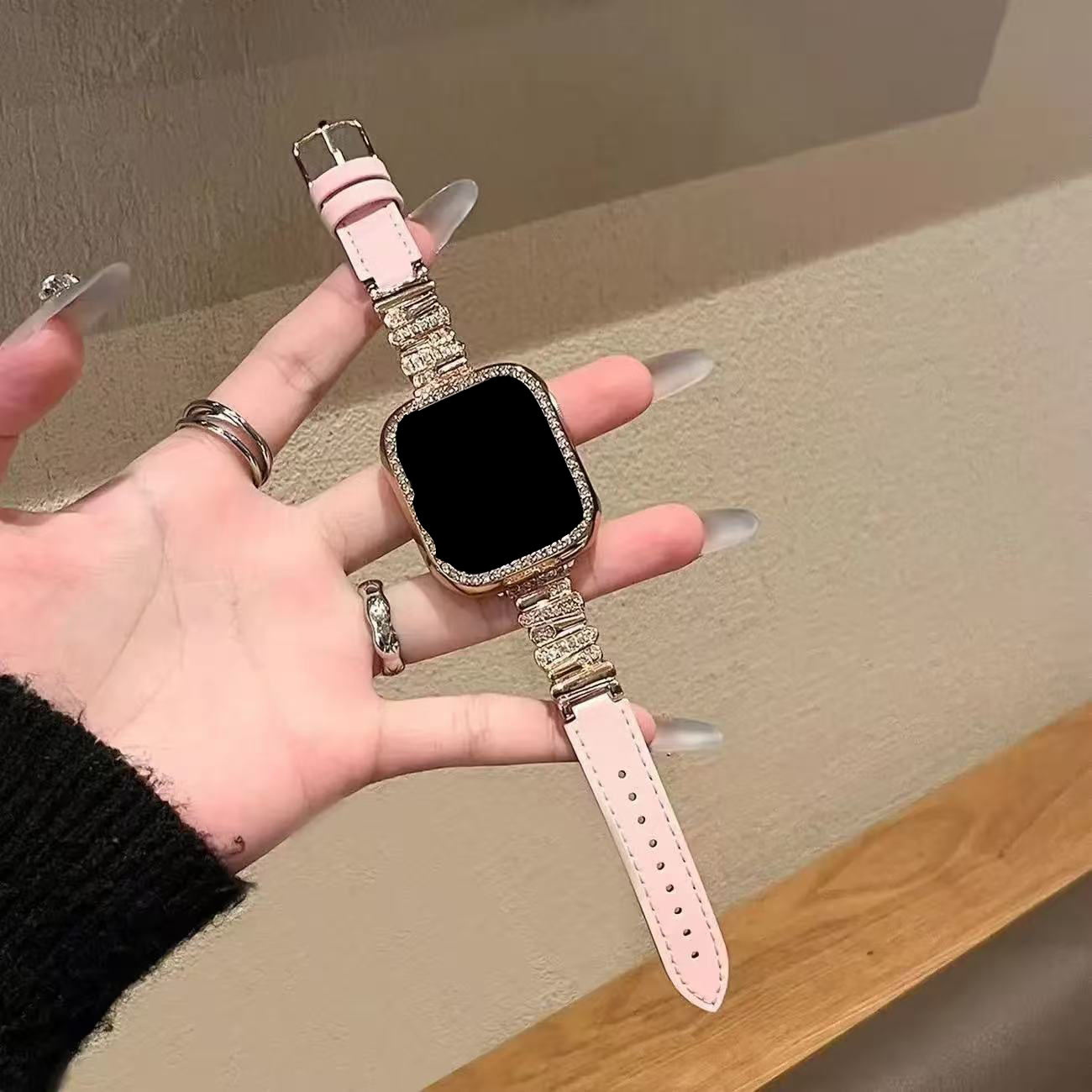 Irregular [Gold and Pink Trim]