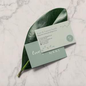 Cartes de visite spéciales imprimées or – Merci de votre soutien à ma petite entreprise – Finition mate et gaufrage sur papier couché - Product Image 1