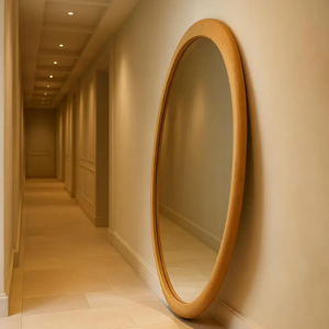 Espejo de pie de madera maciza tallada personalizado para el mercado de regalos de lujo: embalaje elegante y opciones de etiqueta privada para minoristas - Product Image 3
