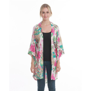 Bas quantité minimale de commande belle Hawaii imprimé fleuri femmes rayonne <span class=keywords><strong>Kimono</strong></span> <span class=keywords><strong>plage</strong></span> couvrir paréo - Product Image 1