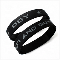 Production en série d'étiquettes en silicone personnalisées avec logo en relief, bracelets en caoutchouc souple pour le sport
