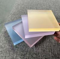 Feuille d'acrylique coulée colorée transparente, panneau PMMA clair et vibrant pour caisson lumineux LED, découpe laser et décoration