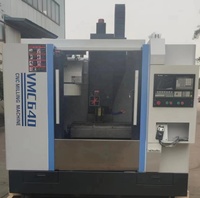 Hobby Verticale CNC Freesmachine VMC640 3-assige BT40 Enkelvoudige Spindel JIUCHENG Lichtgewicht 1 Jaar Garantie