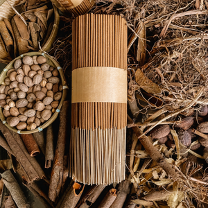 Incienso de Hierbas Naturales de 30 cm, Incienso Aromático a Base de Plantas para Yoga, Meditación, Spa, Uso Doméstico, Larga Duración - Product Image 4