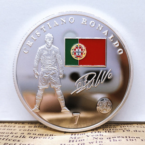 Monete Commemorative del Calciatore <span class=keywords><strong>Cristiano</strong></span> <span class=keywords><strong>Ronaldo</strong></span>, Stella del Calcio Portoghese - Product Image 1