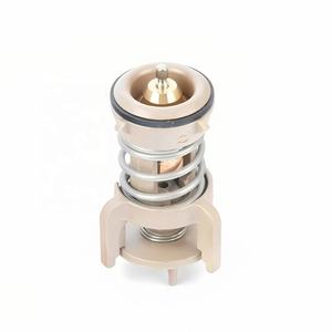 Thermostat 04L121113C adapté à Volkswagen <span class=keywords><strong>Golf</strong></span> <span class=keywords><strong>7</strong></span> <span class=keywords><strong>BlueMotion</strong></span> 2011 | Remplacement d'origine, tout neuf - Product Image 1
