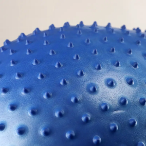 Bola de cacahuete de PVC de estilo exclusivo USMILEPET, rollo de equilibrio de fisio con punto de masaje para terapia de ejercicio y entrenamiento de perros - Product Image 4