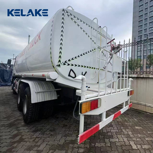 Camion-citerne à eau en acier inoxydable Diesel 15000l avec pompe pour le transport d'eau et l'arrosage, à vendre en Algérie - Product Image 3