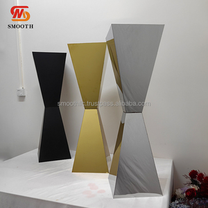 Support de fleurs en métal doré brillant pour centre de table, décoration de mariage de luxe SMOOTH - Product Image 4