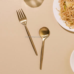 Ensemble de couverts de luxe en or à vendre-vaisselle exquise de 4 pièces salle à manger élégante pour les belles occasions - Product Image 3