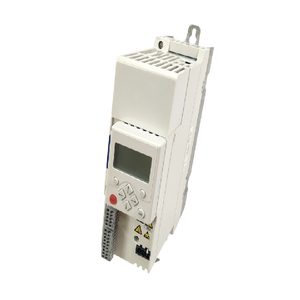 PLC E84AVSCE5514SX0 8400 StateLine C Trifásico 055kW 18A Frecuencia PLC E84AVSCE5514SX0 8400 StateLine C Trifásico 055kW 18A Frecuencia - Product Image 1