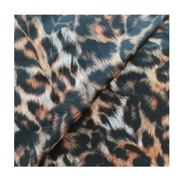 100% poliéster leve leopardo estampado em tecido de imitação de pele animal para jaqueta de penas ou acolchoadas