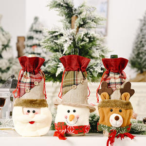 YQ-9083 fatte a mano Tomte Swedish Santa Christmas Bottiglie di Vino - Product Image 2