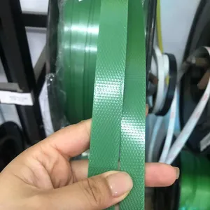 Green Polyester Plastik Pet Strapping Roll untuk Pakaian Bekas Bal