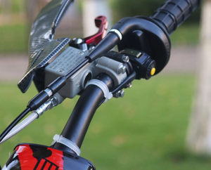 Bosuer 2025, dos tubos de <span class=keywords><strong>escape</strong></span> duales, dos tubos de <span class=keywords><strong>escape</strong></span> duales, 300cc, motocicleta, moto de cross, eje de equilibrio del motor, portaequipajes y faro - Product Image 3