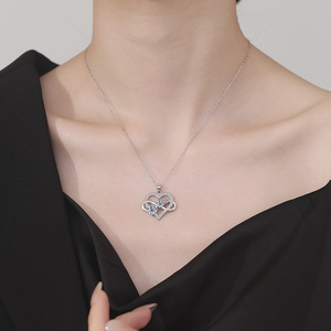 Collar de Joyería de Moda con Colgante de Infinito y Corazón con <span class=keywords><strong>3</strong></span> Piedras, Corte Redondo, Moissanita VVS1 GRA de 1.6CT con Certificado para Parejas - Product Image 2