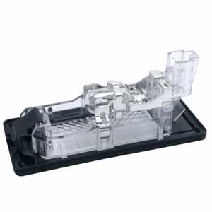 Luz de matrícula LED Volkswagen 5N0943021 de material PC con fijación por tornillo para Golf, Tiguan, Sharan, Polo, Jetta, Passat - Product Image 2