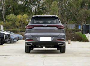 Chery Tiggo 7 SUV 1.5T Sièges en cuir Volant à gauche Moteur turbo Pneus R17 Caméra de recul Euro VI Nouveau Essence/Pétrole - Product Image 2