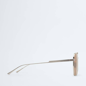 Gafas de Sol Unisex Bottega con Marco Metálico Rectangular Geométrico, Protección UV400 para Uso Diario, Estilo VenetaBV - Product Image 5