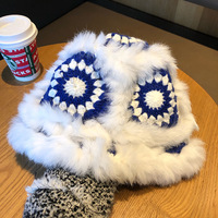 Gorro de punto cálido de invierno estilo nacional chino con diseño de danza del león étnico y piel de conejo esponjosa