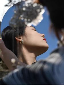 Nhà Máy Bán Sỉ Vòng Tròn Sinh Viên Ký Túc Xá Trang Trí Vỡ Bằng Nhựa Đa Năng Tường Gương Tùy Chỉnh Acrylic Gương - Product Image 2