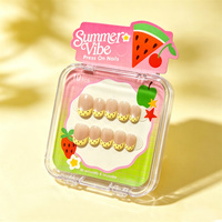 Kit d'ongles de l'été pour débutants, style court, French Polka Dots, 10 pièces, faux ongles faits main en ABS à presser