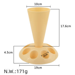 <span class=keywords><strong>Support</strong></span> de sac <span class=keywords><strong>à</strong></span> <span class=keywords><strong>douille</strong></span> de pâtisserie réutilisable en Offres Spéciales <span class=keywords><strong>support</strong></span> de buse de glaçage en plastique mallette de rangement pour boulangeries pour la décoration de gâteaux de vacances - Product Image 2