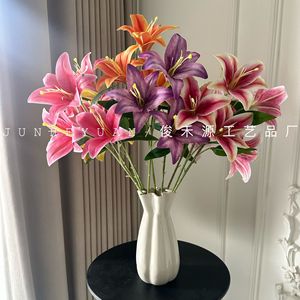 Junheyuan <b>Artificial</b> Lily Single Stem <b>Flower</b> <b>Arrangement</b> <b>For</b> Home Decor And Wedding Decoration - Product Image 1