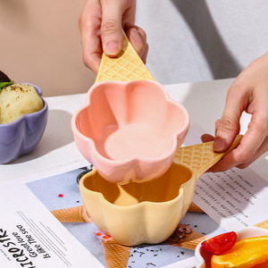 <span class=keywords><strong>Vaisselle</strong></span> en céramique créative durable Cute Korean Girl Heart Dessert Bowl <span class=keywords><strong>Net</strong></span> Red Handle Home Use-for Ice Cream Fruit Cup - Product Image 2