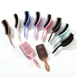 カスタムロゴプラスチックハンドル湾曲したベントヘアブラシ中空デザインヘアコーム頭皮マッサージナイロン剛毛デタングリングヘアブラシ - Product Image 1