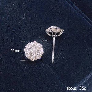 Orecchini a Perno con Fiori Ispirati alla Francia per Donne, Gioielli alla Moda Freschi e Scintillanti, Vendita all'Ingrosso - Product Image 5