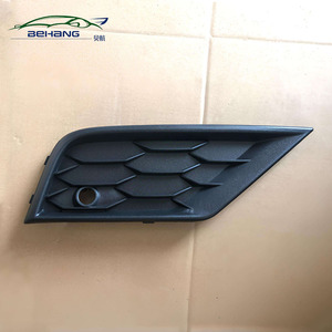 Grille de phare antibrouillard inférieure de pare-chocs avant OE 5NA8546619B9 5NA8546629B9 pour Volkswagen Tiguan 2015-2020, cache de cadre de phare antibrouillard - Product Image 4