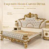 Ensemble de meubles de chambre à coucher de style européen, lit double en bois sculpté de style baroque royal avec tête de lit
