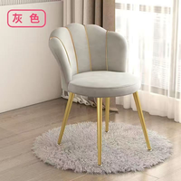 Chaise de salle à manger en velours de style moderne du milieu du siècle, meuble d'appoint luxueux pour la maison, l'appartement, le salon, le bureau, l'hôtel, le restaurant