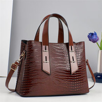Sac fourre-tout au design classique tendance, sac à main personnalisé de marque, portefeuille, sac à bandoulière pour femme de grande capacité et de haute qualité