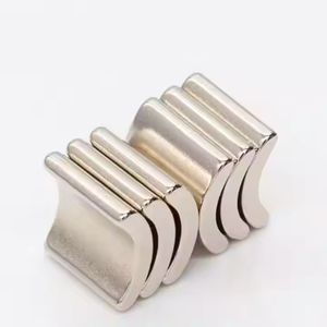 Puissants aimants en néodyme à arc N42SH N52H du fabricant industriel NdFeB permanent pour moteur de roue 35H Service de coupe personnalisé - Product Image 5