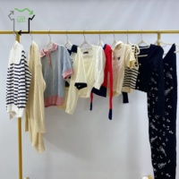 Articles de mode féminine de printemps en gros, gilets tricotés d'occasion, vente en gros de vêtements usagés en balles, marque YIJIAYI Premium