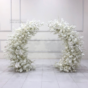 Fleur décorative très pleine couleurs rouges naturelles fond en forme de coeur arc en forme de coeur pour la scène de mariage - Product Image 5